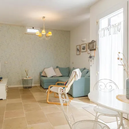 Cozy In With Kitchen * توري سانتا سابينا